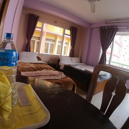 Hotel Pokhara Peace Kathmandu Esterno foto
