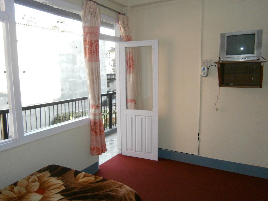Hotel Pokhara Peace Kathmandu Esterno foto