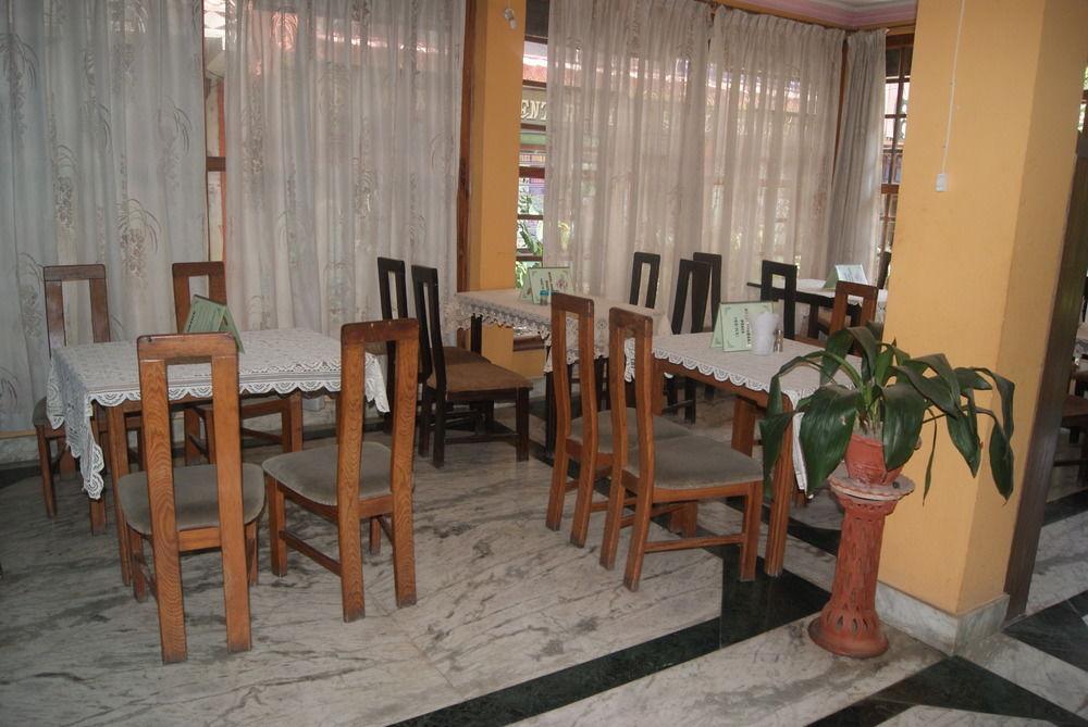 Hotel Pokhara Peace Kathmandu Esterno foto